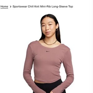 Nike Women's chill mini rib  Long-Sleeve Top